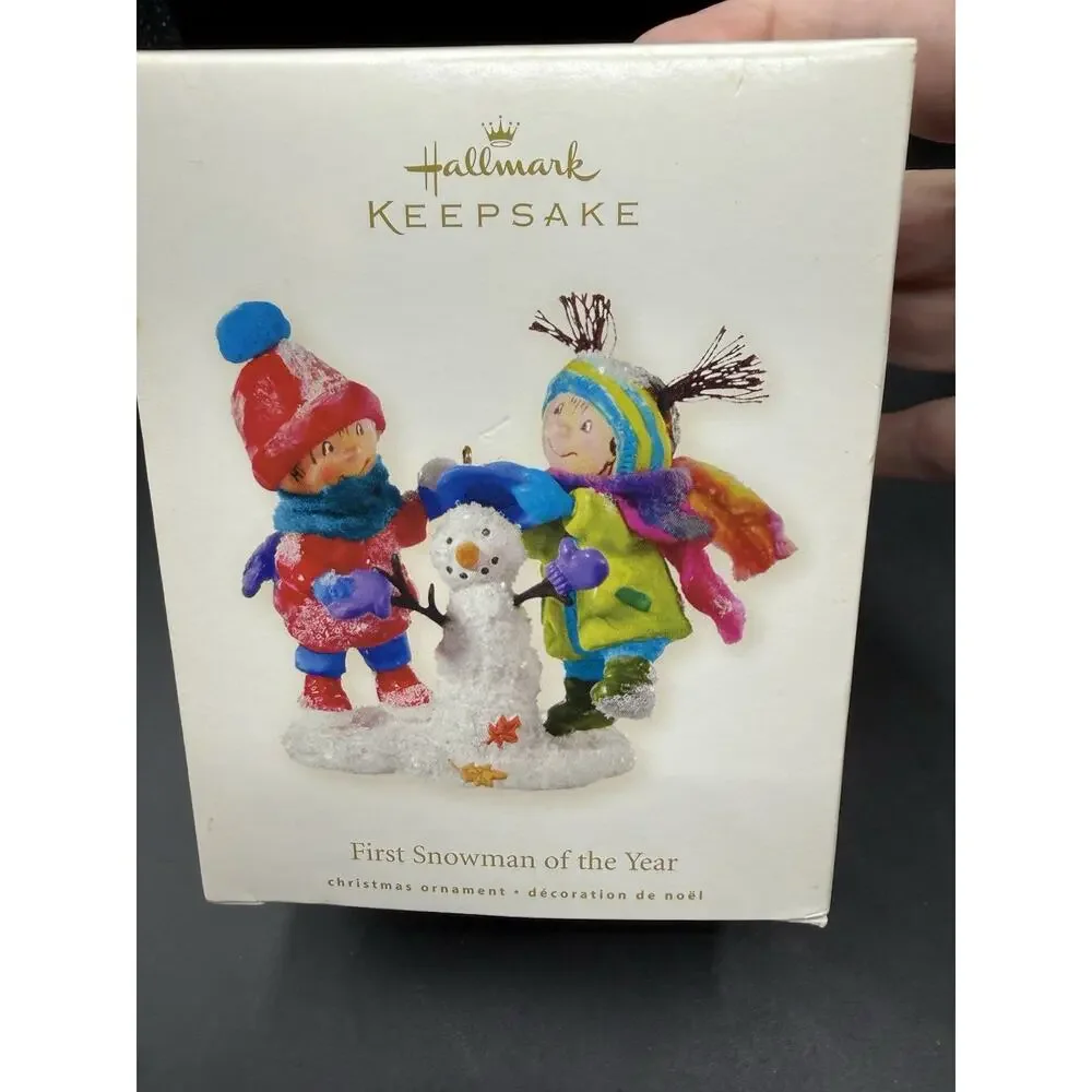 Hallmark Christmas Ornament First Snowman of the Year Kids Making Snowman 7D